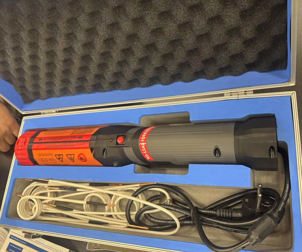 Зэвэрсэн боолт халааж тайлагч багаж